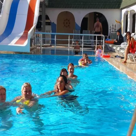 Otel Astor