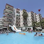 فندق Astor ماهموتلار